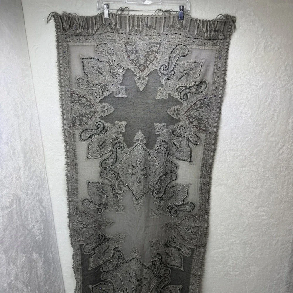 Devernois Paris Grey 100% Wool Beaded Sequin Scarf Tassel Trim Wrap 26x68